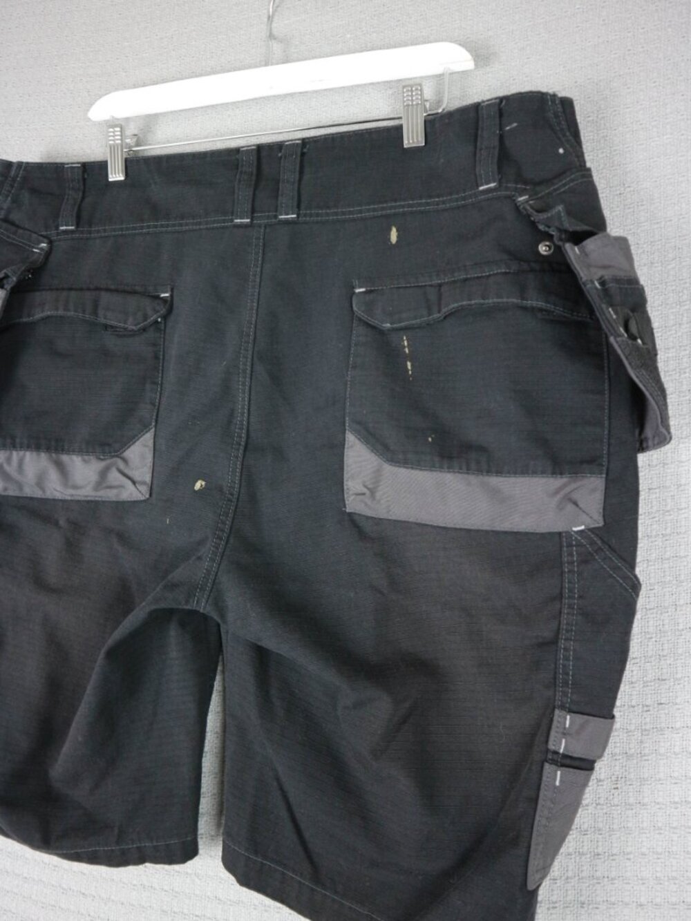 Dickies Utility Cargo Workwear Shorts Mens Size 40W Distressed - Picture 7 of 8